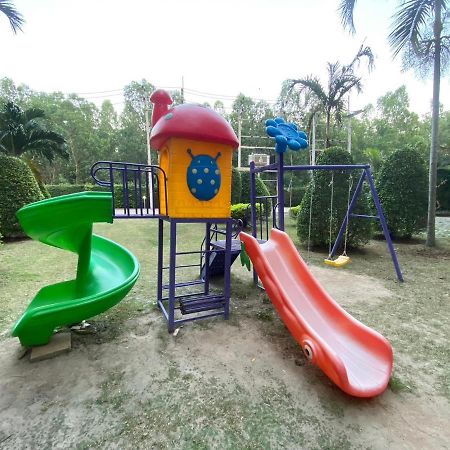 Sea Ville Grand Pattaya Bãi biển Jomtien Ngoại thất bức ảnh